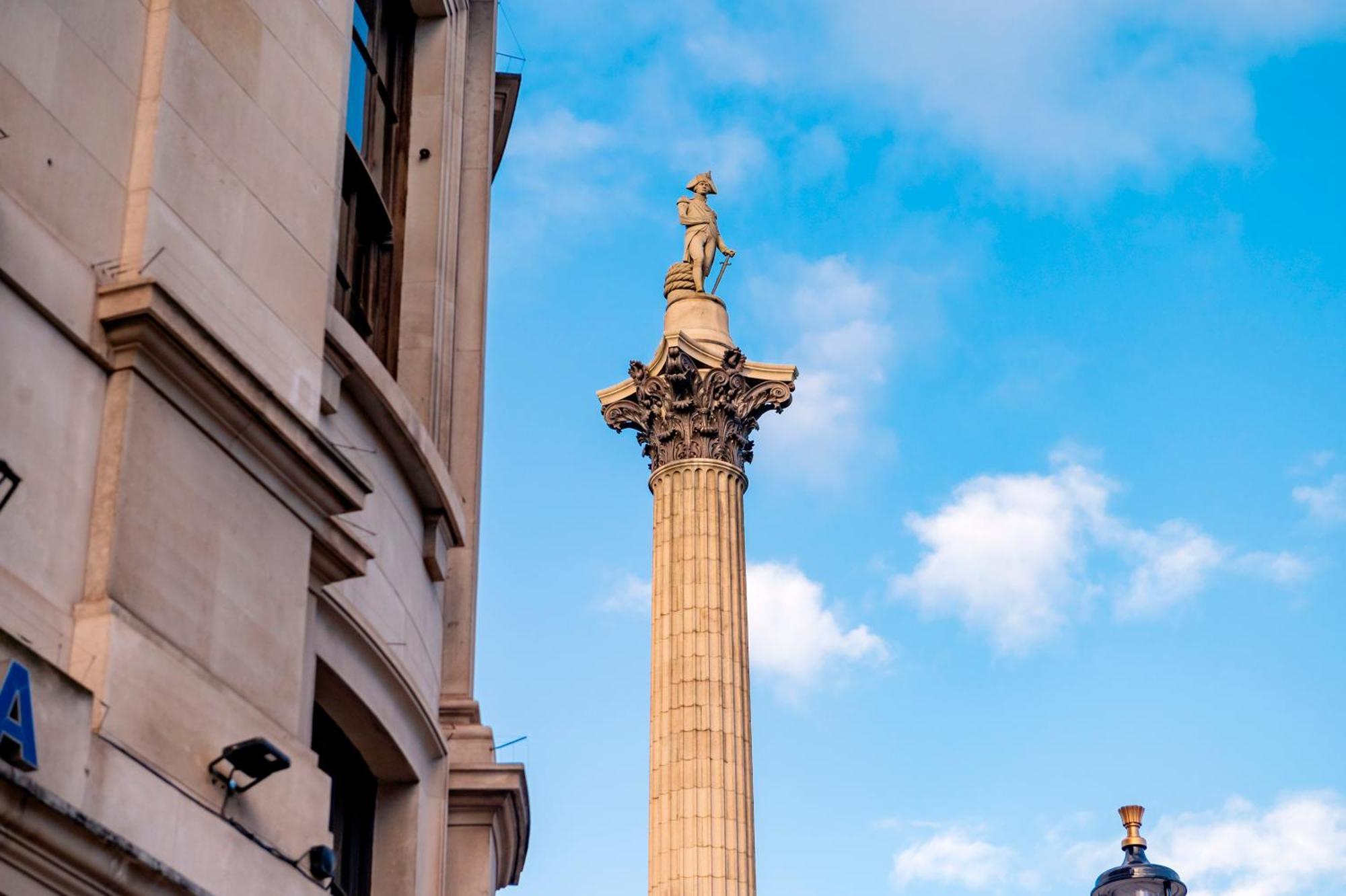 Welcome London - Trafalgar Square Exterior photo
